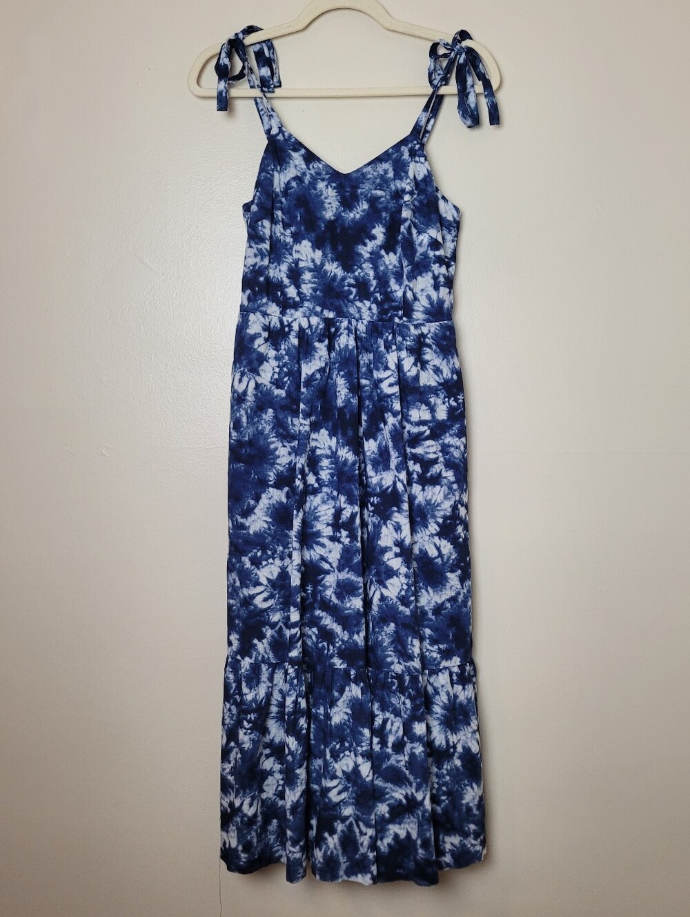 NWT GAP V-Neck Cami Midi Dress in Blue and White Tie Dye